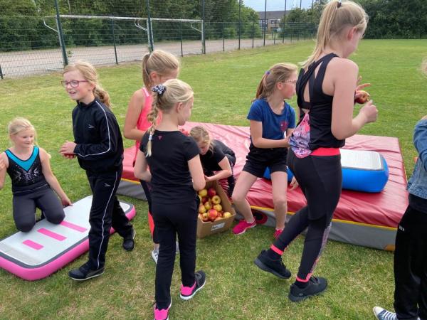 Bezoek Ruth Mijnen sportverenigingen 2
